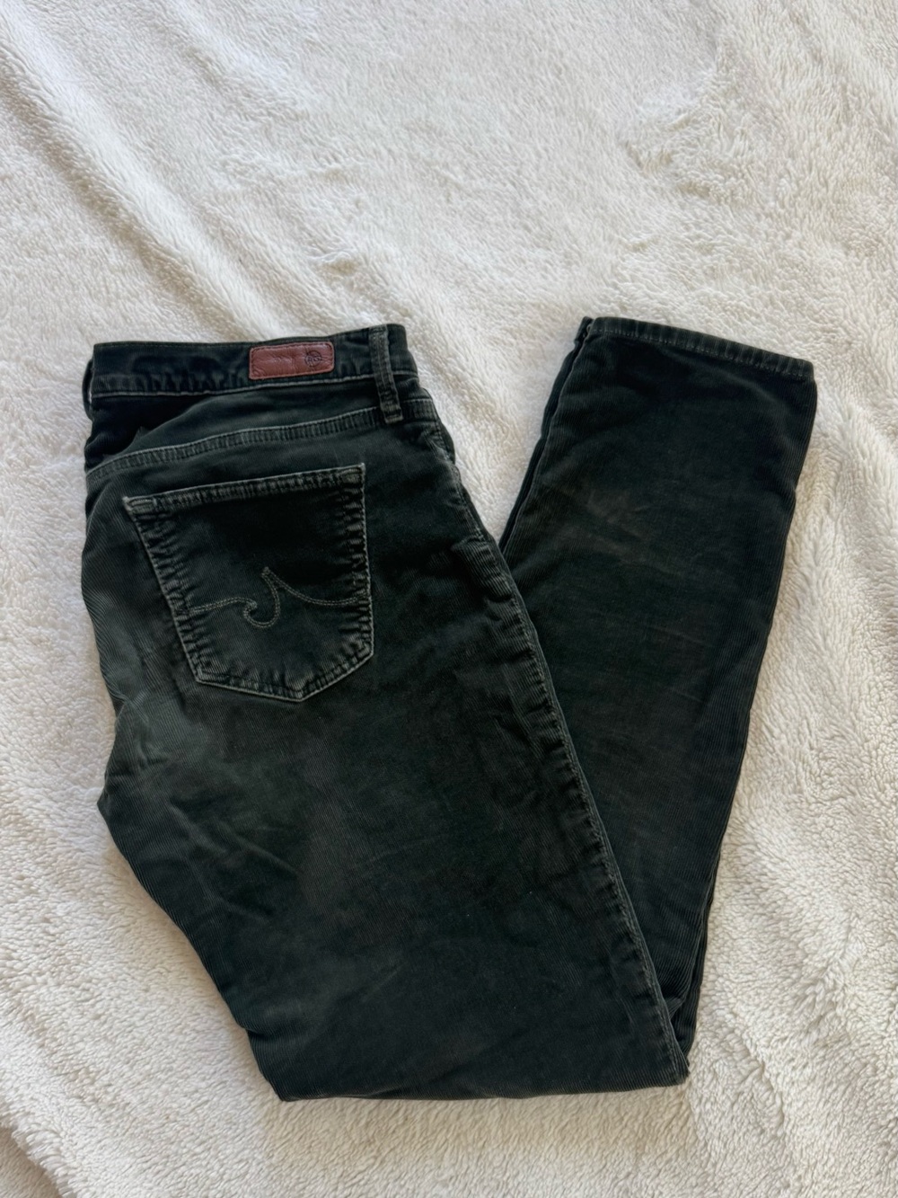 Adriano Goldschmied Women’s Corduroy Straight Leg Pants in Forest Green